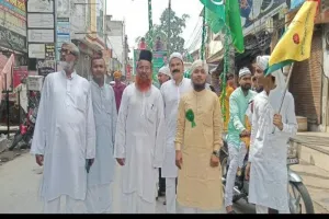 गोरखपुर: शान से निकला जुलूस-ए-मोहम्मदी