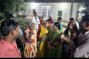 बांदा: इलाज में लापरवाही से गर्भस्थ शिशु की मौत, परिजनों ने किया हंगामा