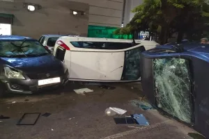 गौतमबुद्ध नगर: भुगतान न होने से नाराज कर्मचारियों ने कंपनी में की तोड़फोड़