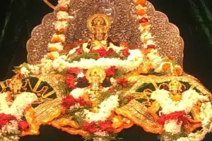 अयोध्या: अब जागरण और दोपहर की भोग आरती में भी शामिल हो सकेंगे श्रद्धालु