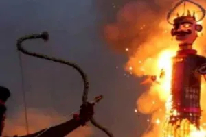 लखनऊ: राजधानी में आज से बंद होगी 300 साल पुरानी ये परंपरा, रावण दहन से होगी शुरुआत