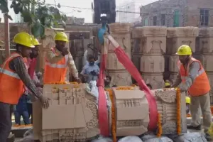 अयोध्या: स्थलीय निरीक्षण कर जाना मंदिर निर्माण का लेखा-जोखा