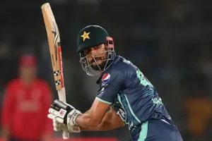 T20 World Cup : भारत के खिलाफ मैच से पहले पाकिस्तान को लगा बड़ा झटका, स्टार बल्लेबाज शान मसूद हुए चोटिल