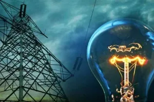 मुरादाबाद : फॉल्ट से टैक्सी स्टैंड बिजलीघर क्षेत्र की आपूर्ति ठप, तलाशने में जुटे बिजली कर्मी