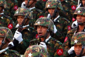 म्यांमार की सेना पर हत्या का आरोप, हाईस्कूल शिक्षक का सिर कलम कर दरवाजे पर लटकाया