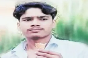 अमरोहा: ट्रक की टक्कर से बाइक सवार युवक की मौत