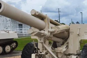 झांसी फायरिंग रेंज में युद्धाभ्यास के दौरान टैंक में गोला फटने से दो जवान शहीद, एक घायल