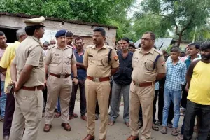 अमेठी: पत्नी ने किया शराब पीने का विरोध तो पति ने कुल्हाड़ी से वार कर उतारा मौत के घाट