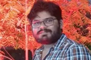 बहराइच: डीएम के ड्राइवर का बेटा बना एसडीएम, पीसीएस परिणाम में मिली 40वीं रैंक