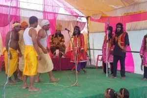 रायबरेली: शिवगढ़ के चार दिवसीय मेले में हुआ रावण वध, उमड़ी भीड़