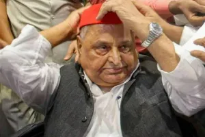 स्मृति शेष: अपनी सरकार बचाने के लिये जब Mulayam Singh Yadav ने 27 साल पहले लिया था यह बड़ा फैसला