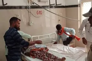 बहराइच: भाई दूज के दिन भाई ने बहन पर किया हंसिया से वार, हालत गंभीर