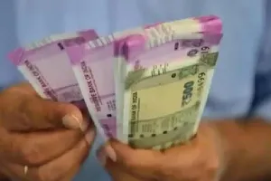 लखनऊ: एसजीपीजीआई में दिवाली पर्व पर वेतन मिलने से स्वास्थ्यकर्मियों में खुशी की लहर