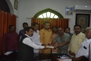 भगवान राम की शोभायात्रा पर पुष्प वर्षा करेगा नगर निगम