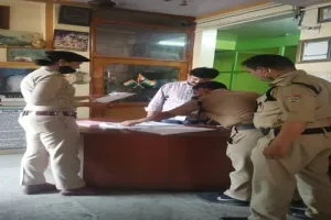 हल्द्वानी: 11 होटालों में छापे, तीन का दस-दस हजार का चालान