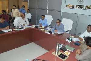 अयोध्या: अपडेट करवा लें 10 साल पुराने आधार : रिनवा