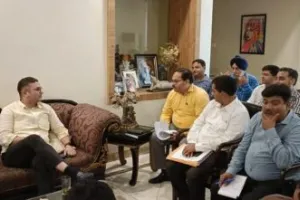 हल्द्वानी: विधायक ने ली अधिकारियों की बैठक, चर्चा कर तैयार किया विकास का खाका