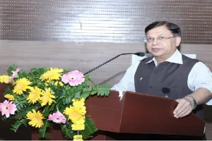 लखनऊ: भारत में प्रति दिन 656 टन बायोमेडिकल वेस्ट होता है -कुलपति