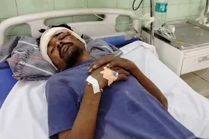 बरेली: तेज रफ्तार बस ने युवक को मारी टक्कर, हालत गंभीर