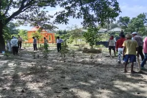 अयोध्या: सरकारी भूमि पर बने योगी मंदिर मामले में शुरु हुई पैमाइश, पुलिस तैनात