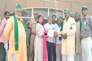 चित्रकूट : किसानों ने काला दिवस मनाकर सरकार को कोसा