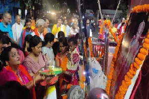 पूजा अर्चना : भगवान परशुराम ने अंधेरा मिटाकर दिया प्रकाश