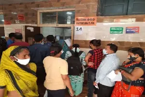 बुखार का कहर : डेंगू और स्वाइन फ्लू की दस्तक से बढ़ रहे मरीज