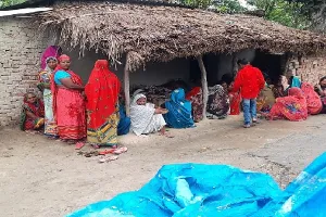 सुल्तानपुर : डाल गिरने से घायल युवक की मौत, मचा कोहराम