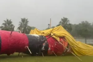 प्रचंड बारिश : दशहरे में खलल, अब बचाए जा रहे “लंकेश”