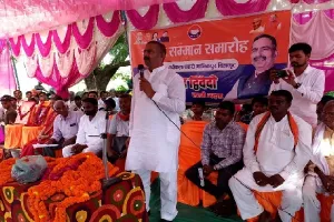 विधायक का आश्वासन : सरकारी योजनाओं का लाभ लेने में दिक्कत आए तो बताएं