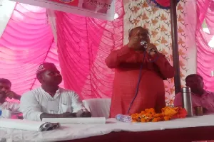 मंडलस्तरीय समीक्षा : बीमा योजना की असंतोषजनक प्रगति पर नाराज मत्स्य मंत्री