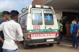 झारखंड: शादीशुदा सनकी आशिक ने युवती पर पेट्रोल छिड़ककर जिंदा जलाया, हालत नाजुक