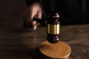 आजमगढ़: गैर इरादतन हत्या के मामले में दो सगे भाइयों को पांच साल की सजा