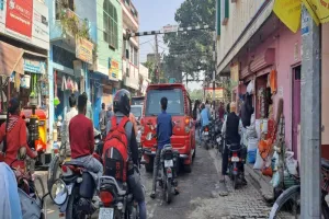 अयोध्या: रोजाना लगता है क्रासिंग पर जाम, नहीं बना ओवरब्रिज 