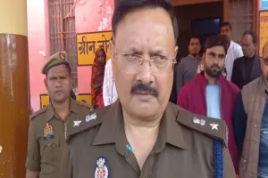 हरदोई: दिनदहाड़े तीन लाख की लूट से मचा हड़कंप, मौके पर खुद पहुंचे एसपी 