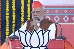 मिशन गुजरात में मोदी, राहुल पर निशाना, बोले- कांग्रेस के एक नेता को उस महिला के साथ पदयात्रा करते हुए देखा....