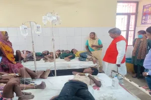 अयोध्या: रुदौली में मट्ठा पीने से 13 बच्चों की तबियत बिगड़ी