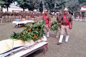 बरेली: दारोगा संजय सिंह की सड़क दुर्घटना में मौत से पुलिस महकमे में शोक की लहर, दी श्रद्धांजलि 