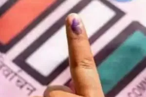 बरेली: चुनाव की जिम्मेदारी संभालेंगे 5490 कर्मचारी, 25% रखे जाएंगे रिजर्व