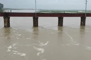 बरेली: कार्तिक पूर्णिमा पर रामगंगा में डूबे मासूम बच्ची की तलाश जारी, प्रदीप का मिला शव 