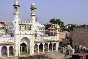 ज्ञानवापी केस में SC का आदेश, 'शिवलिंग' को संरक्षित रखने का पुराना फैसला रखा बरकरार