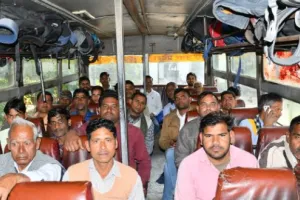 बरेली: आपदा मित्र के प्रशिक्षण के लिए ब्लॉकों से हुए 120 कर्मचारी रवाना