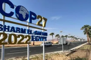 ‘हानि और क्षति’ समझौते के साथ सीओपी 27 का समापन, अन्य मामलों पर हुई नाममात्र प्रगति 