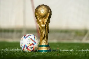 FIFA WC 2022 : कतर विश्व कप की तैयारी में कितने मजदूरों की जान गई? सामने आए आकड़ें  