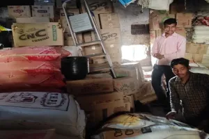 संभल: नकब लगाकर किराना की दुकान से सवा लाख का सामान चोरी 