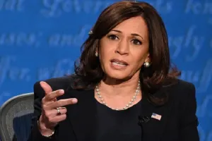 दक्षिण चीन सागर से सटे फिलीपीन के द्विपीय प्रांत का दौरा करेंगी कमला हैरिस 