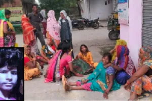 Kanpur Accident : पिकअप की टक्कर से बाइक सवार मामा-भांजे की मौत, चालक ने नहीं लगाया था हेलमेट