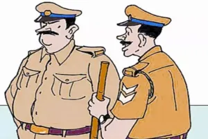 अमरोहा: जुआ खेलने का वीडियो वायरल करने वाले ने पुलिस पर पीटने का लगाया आरोप