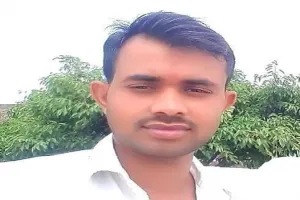 संभल: सांप के डसने से किसान के बेटे की मौत