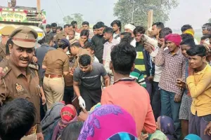 कन्नौज: तालग्राम में धारदार हथियार से मां बेटी की निर्मम हत्या, पोस्टमार्टम के लिए जा रहे शवों को ग्रामीणों ने रोका